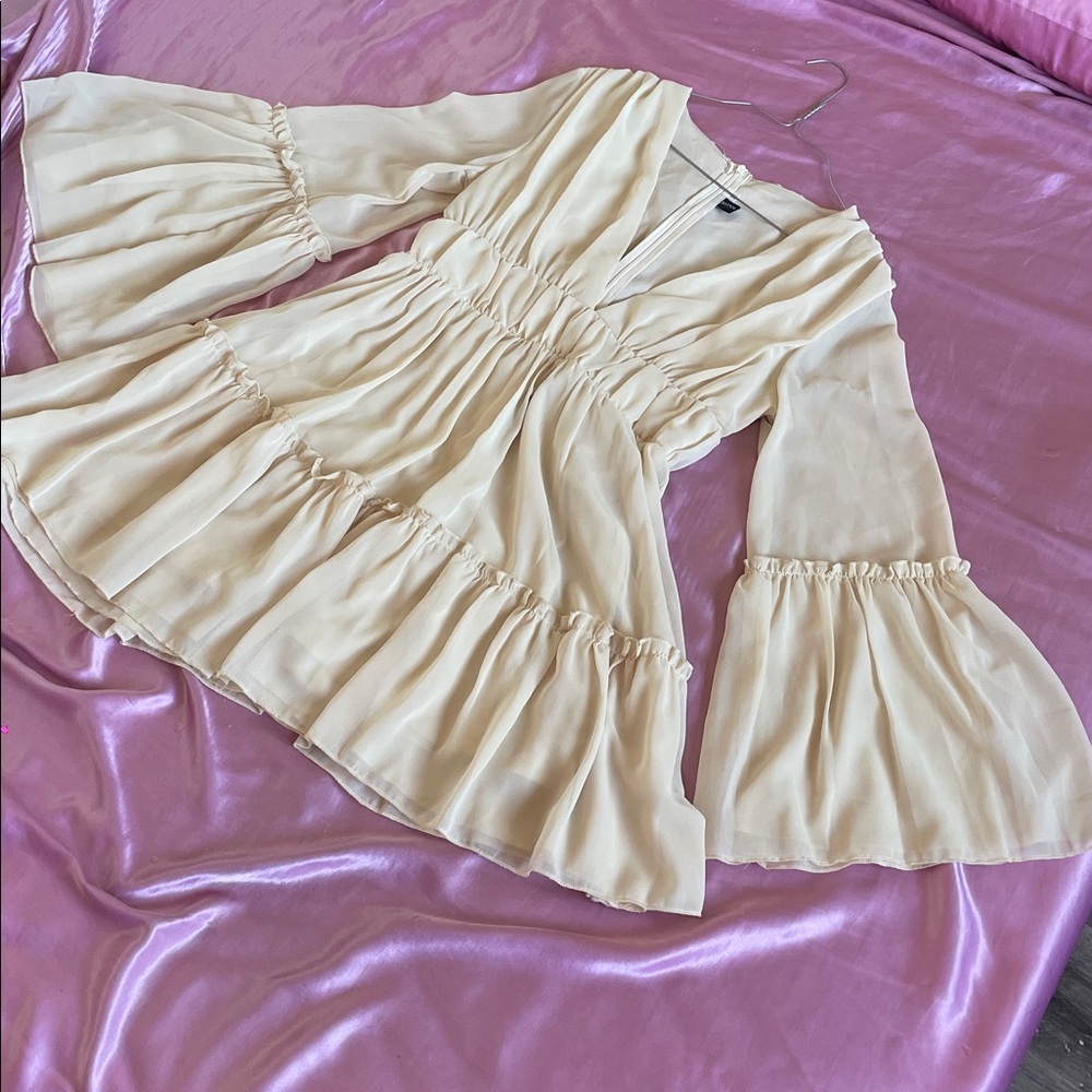 Missord Cream Ruffle Dress 🤍 - Picture 2 of 3